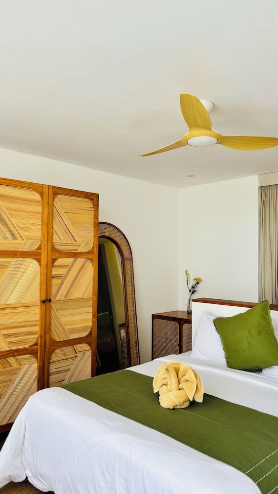 Comfort Double Room, 1 Queen Bed, Garden View photo 3