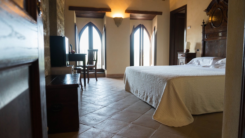 Junior Double Room