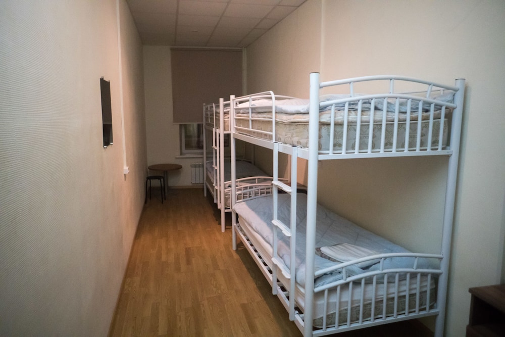 Shared Dormitory, Women only (4 beds) photo 2