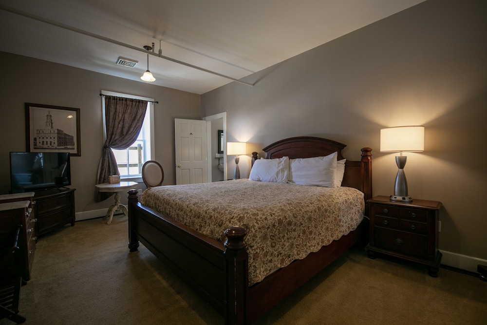 Signature Room (Historic Building, No Elevator) photo 1