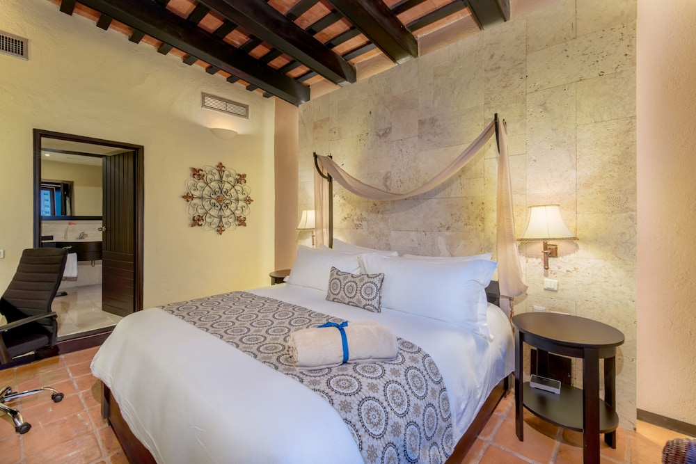 Royal Suite - Photo 1