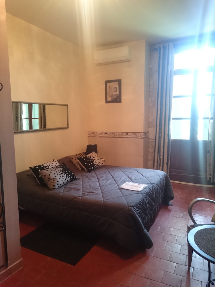 Double Room (Yin Yang) photo 1
