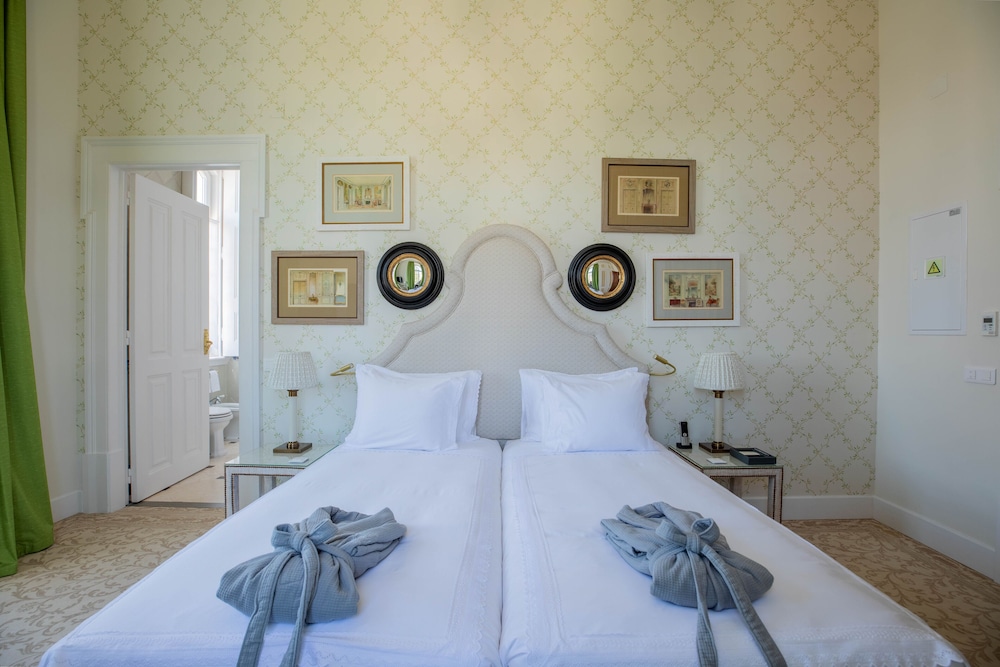 Double Room - Photo 2