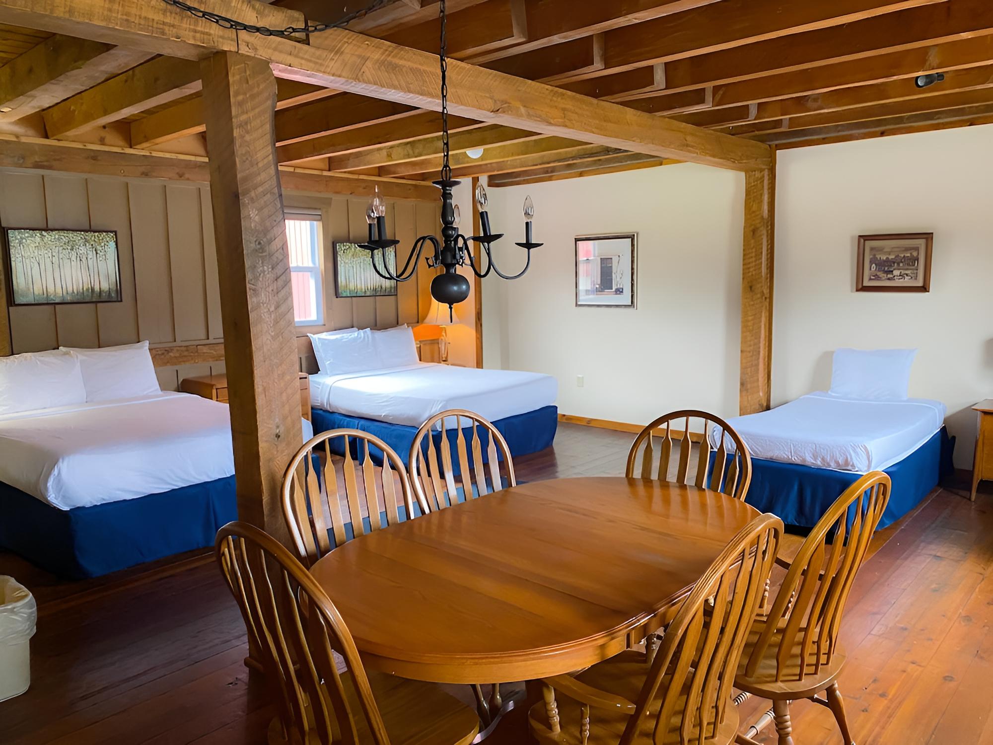 Studio, Multiple Beds, Non Smoking photo 2