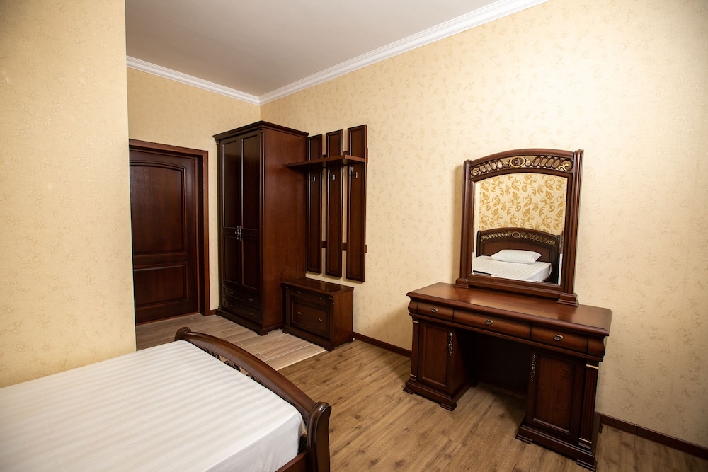 Standard Double Or Twin Room photo 2