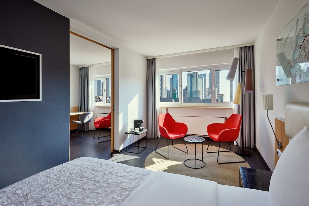 Junior Suite, 1 King Bed