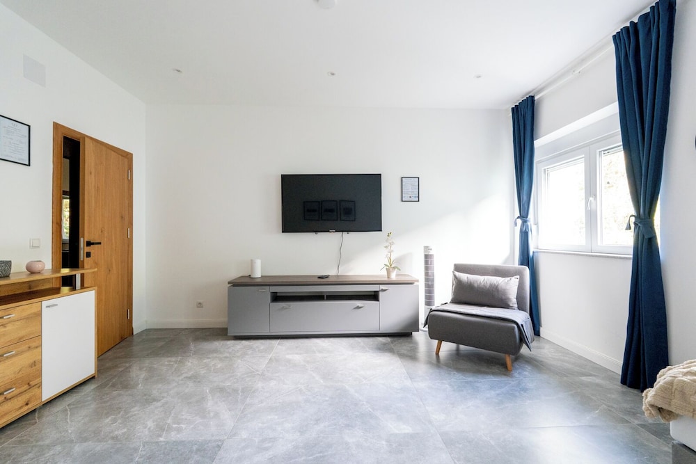 Comfort Apartment photo 2