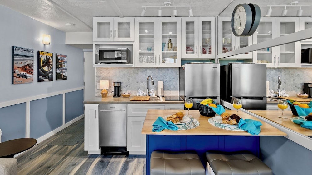 Studio, Ocean View, Beachside (Ocean Oasis) photo 1