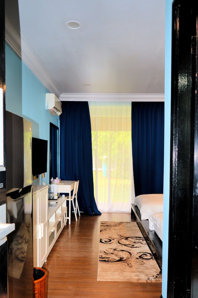 Standard Twin Room, 2 Twin Beds photo 2
