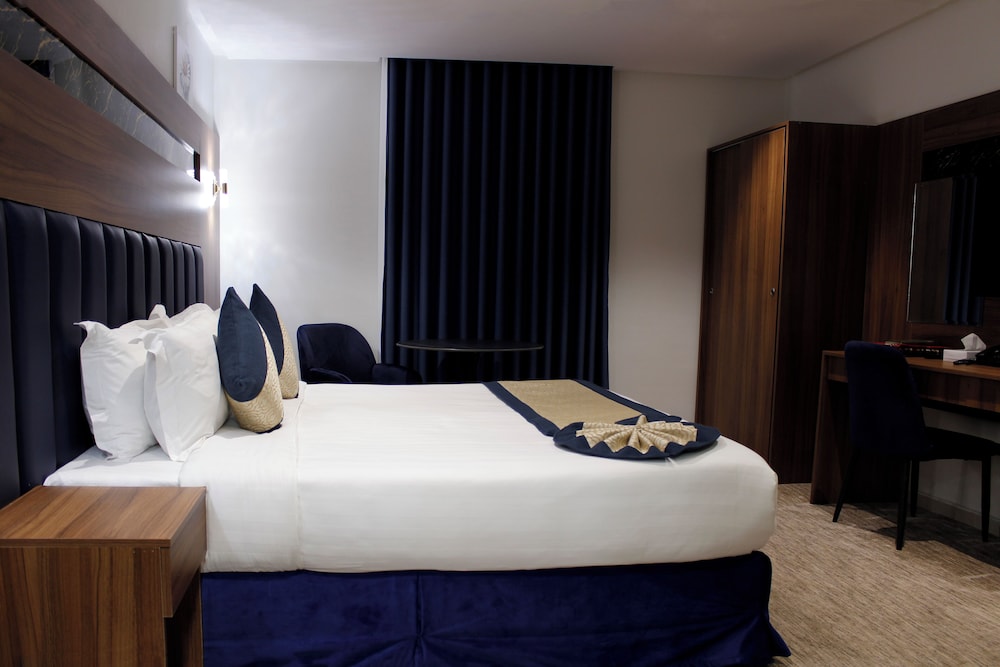 Superior Suite photo 1