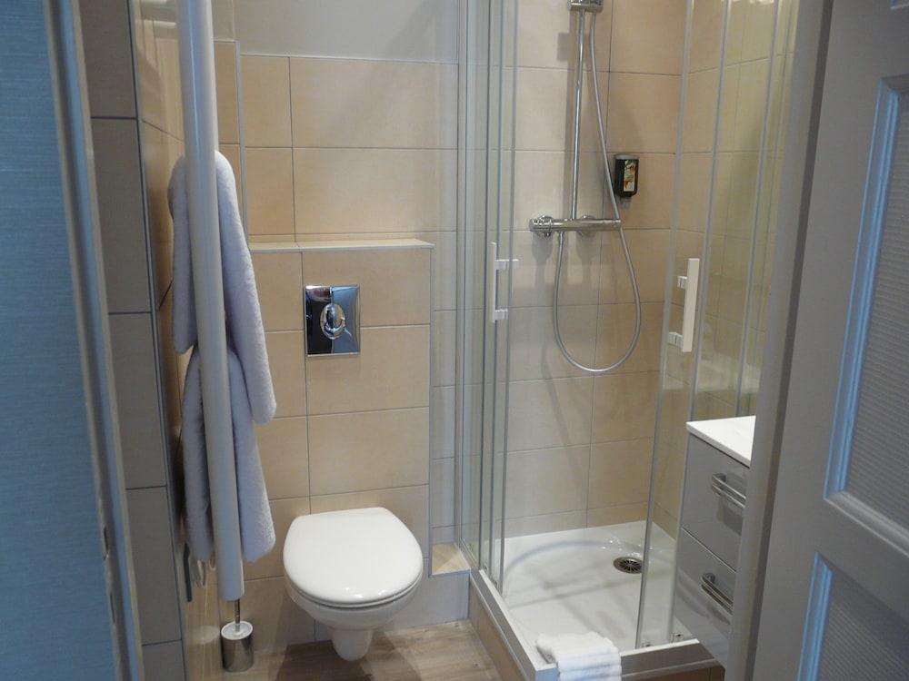 Superior Double Room - Photo 11