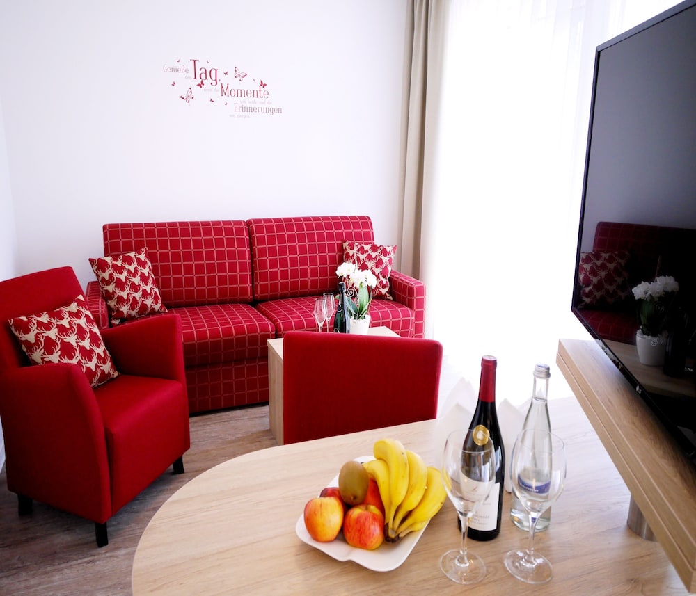 Deluxe Double Room Single Use photo 2