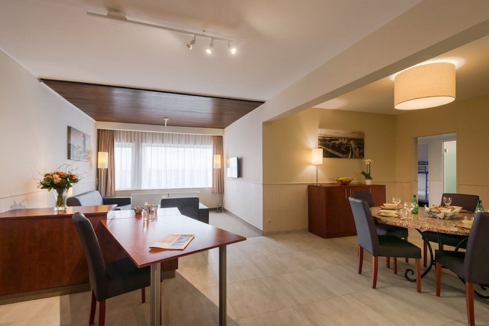 Family Apartment photo 3