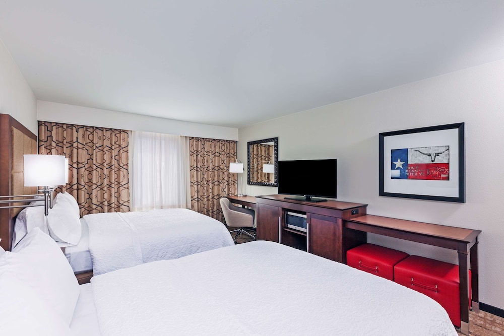 Studio, 2 Queen Beds, Accessible, Non Smoking photo 1