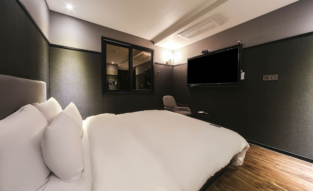 Standard Room - Photo 22