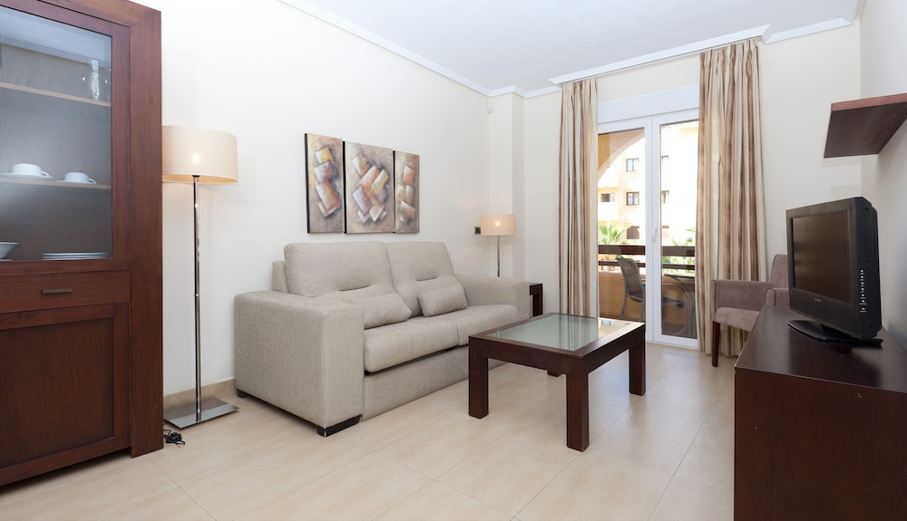 Apartamento, 2 habitaciones, acceso a la piscina (2A)