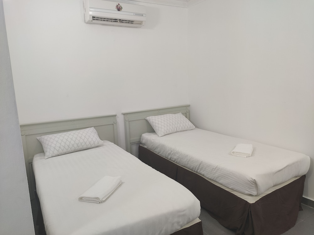 Standard Twin Room photo 1