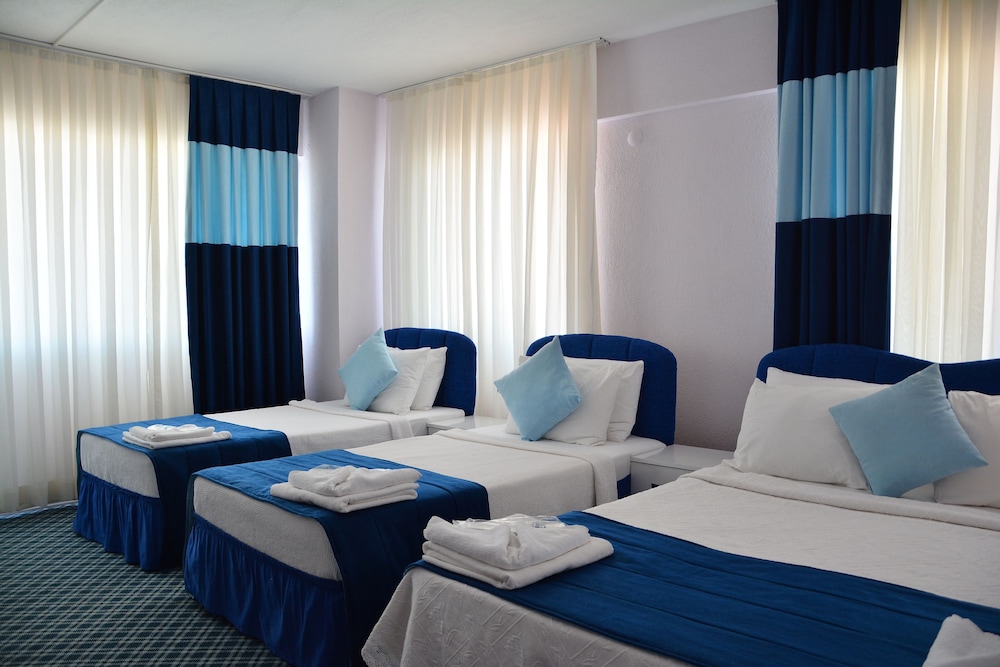 Quadruple Room photo 1