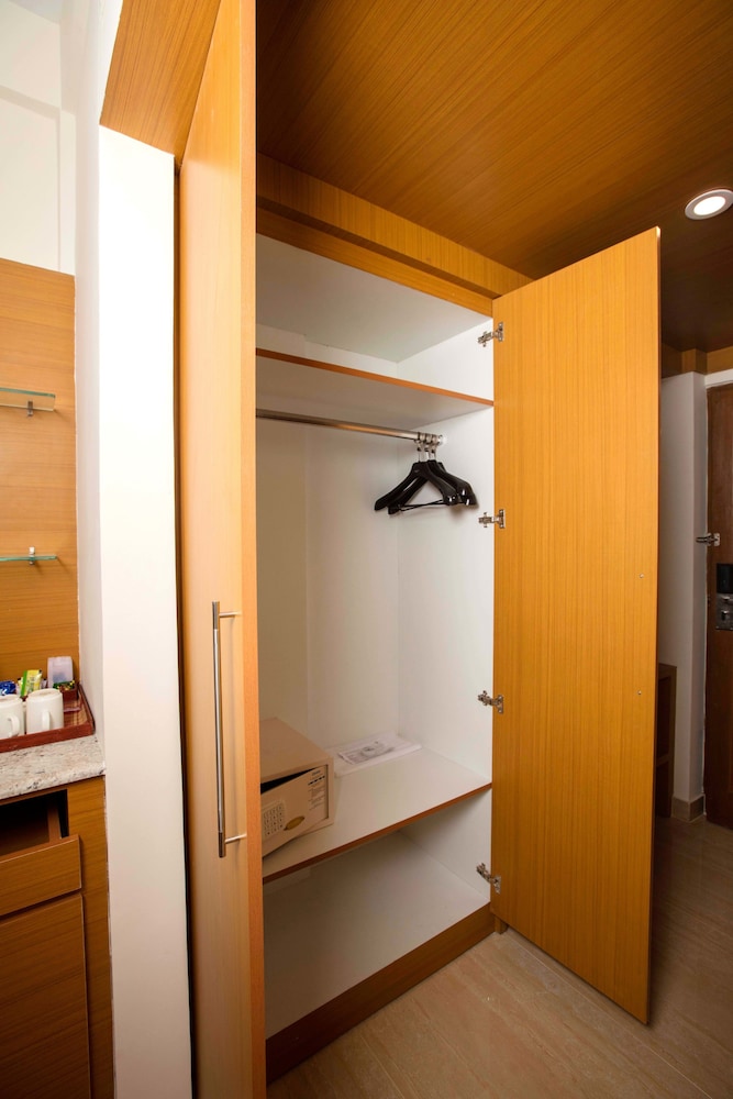 Superior Room - Photo 10