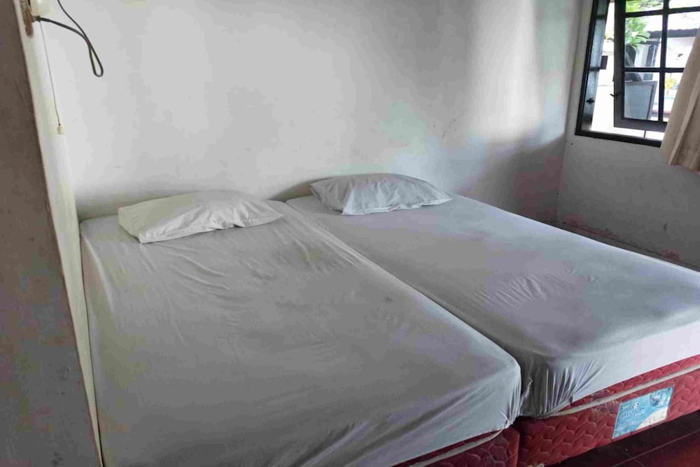 Economy Double Room photo 3