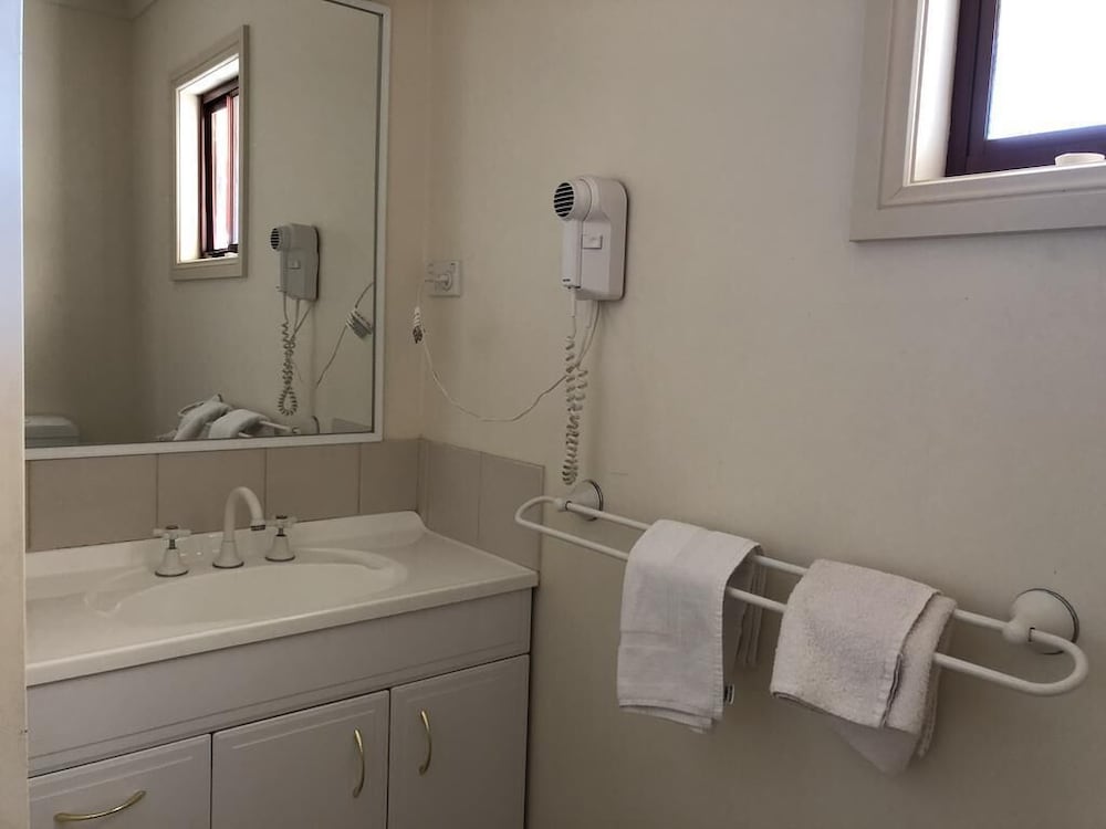Deluxe Double Room, Multiple Beds, Non Smoking, Park View photo 2