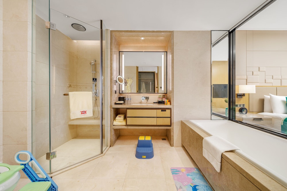 Family King Room