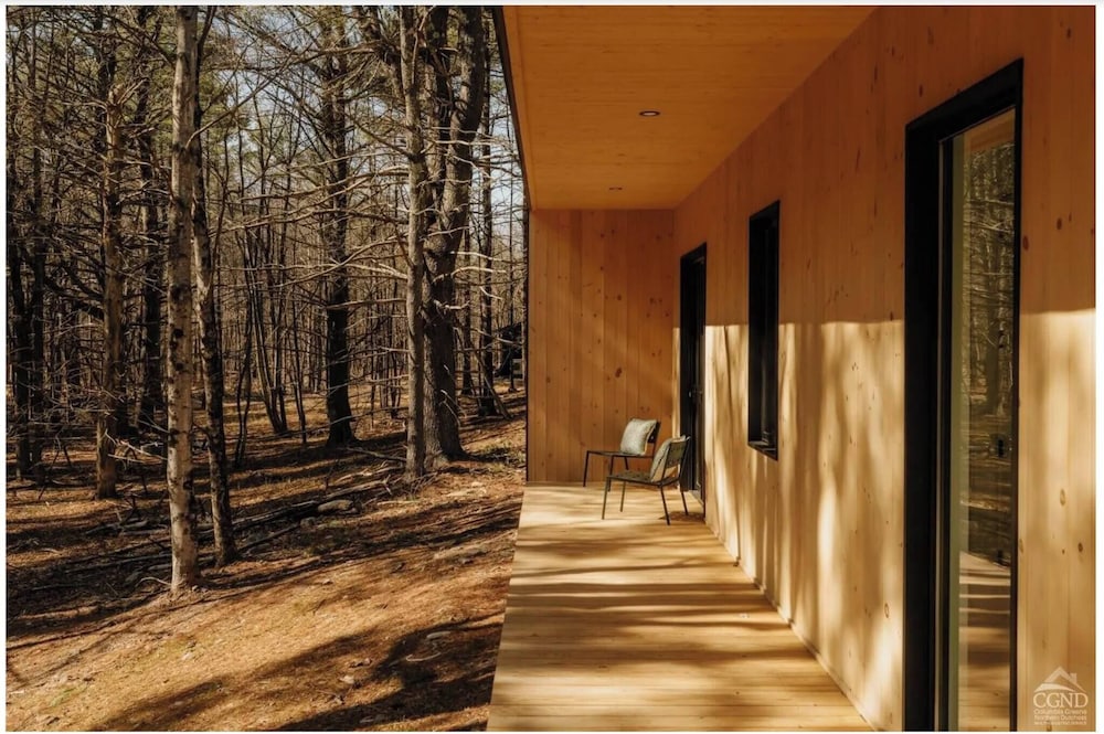 100ft of Forest Light - Modern Catskills Escape, 사진 10