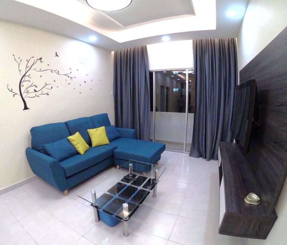 Comfort Apartment, 3 Bedrooms, City View (A) photo 3