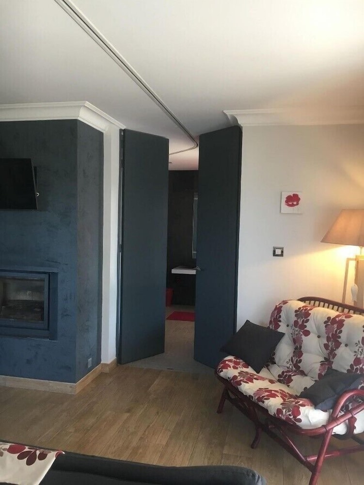 Suite, Accessible photo 2