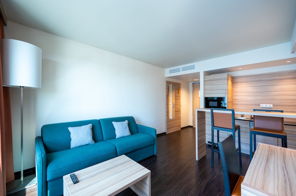 Apartment, 1 Bedroom photo 2