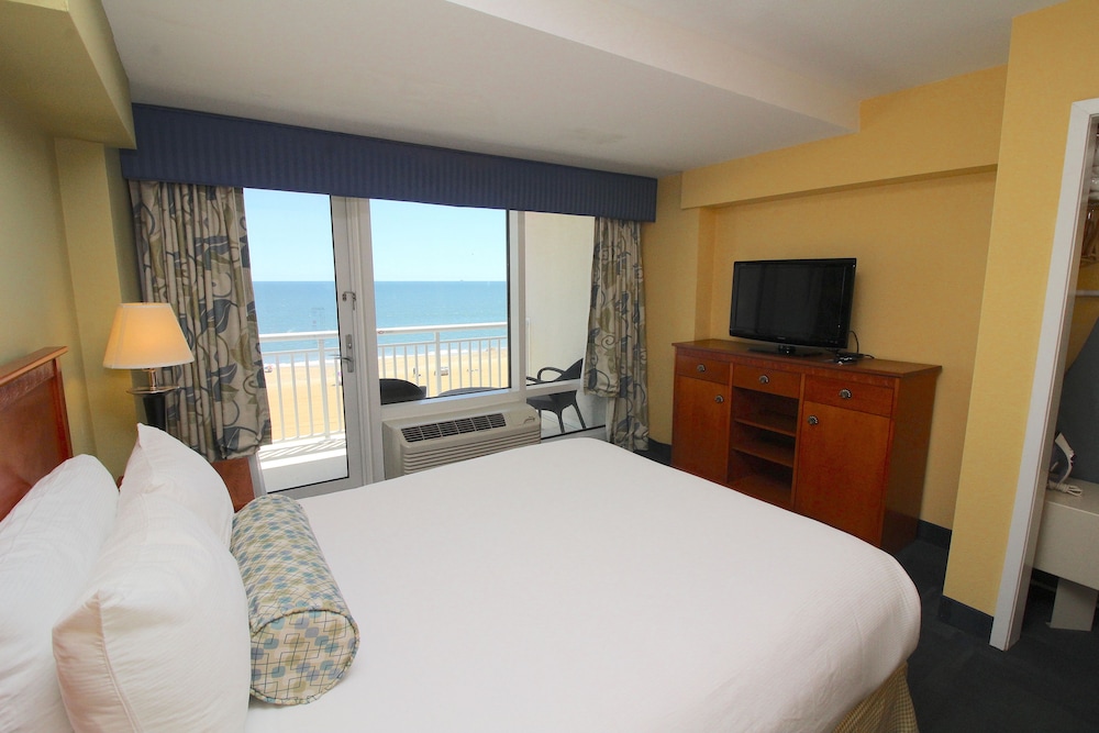 Superior Suite, 1 Bedroom, Balcony, Ocean View - Photo 2