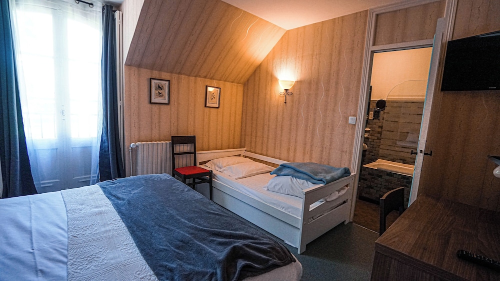 Comfort Triple Room, Garden View
