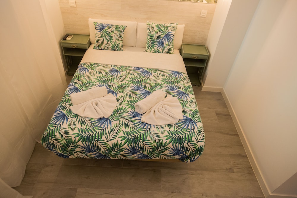 Economy Double Room photo 2