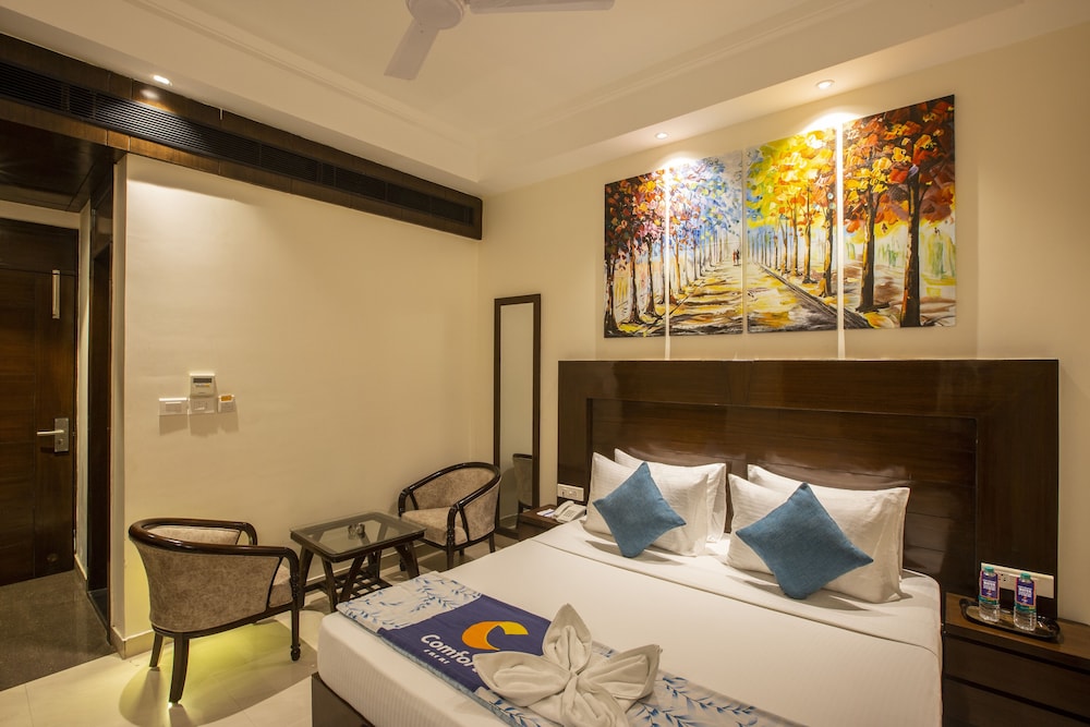 Deluxe Room, 1 Double Bed, Non Smoking - Photo 6