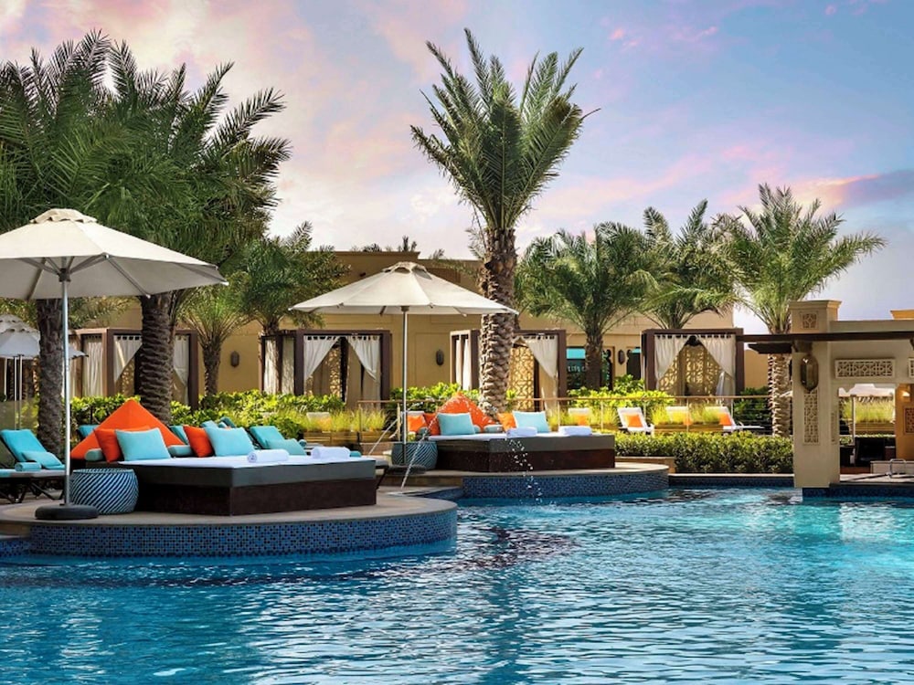 Deluxe 2 Bedroom Suite - Sea View