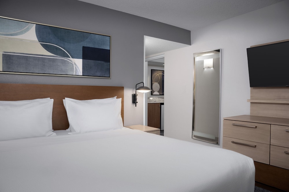 Suite, 1 Bedroom, Corner