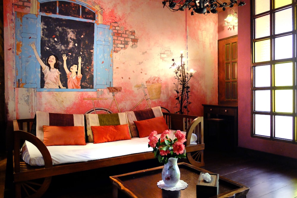 Honeymoon Suite photo 3