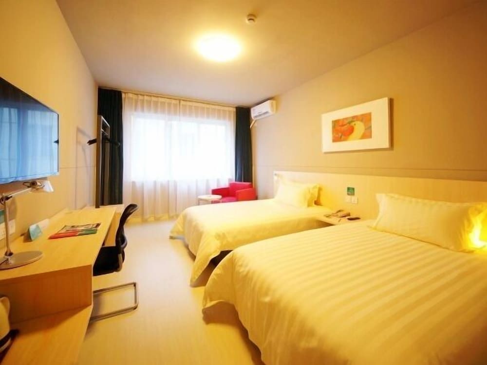 Business Twin Room (C) photo 3