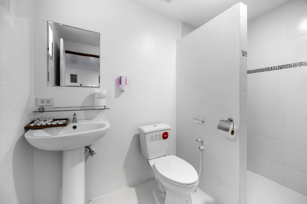 Quadruple Room - Photo 4
