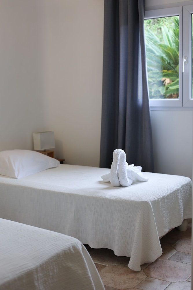 Comfort Villa, Ensuite, Pool View (Marina 2) photo 1