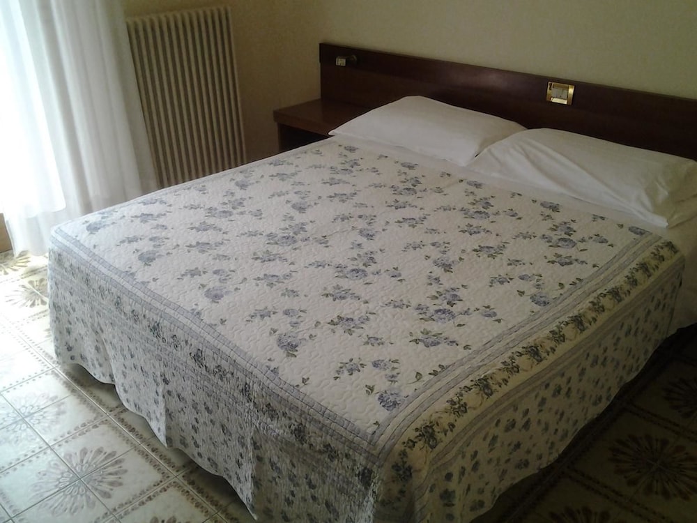 Apartment, 2 Bedrooms (up 7 people) photo 1