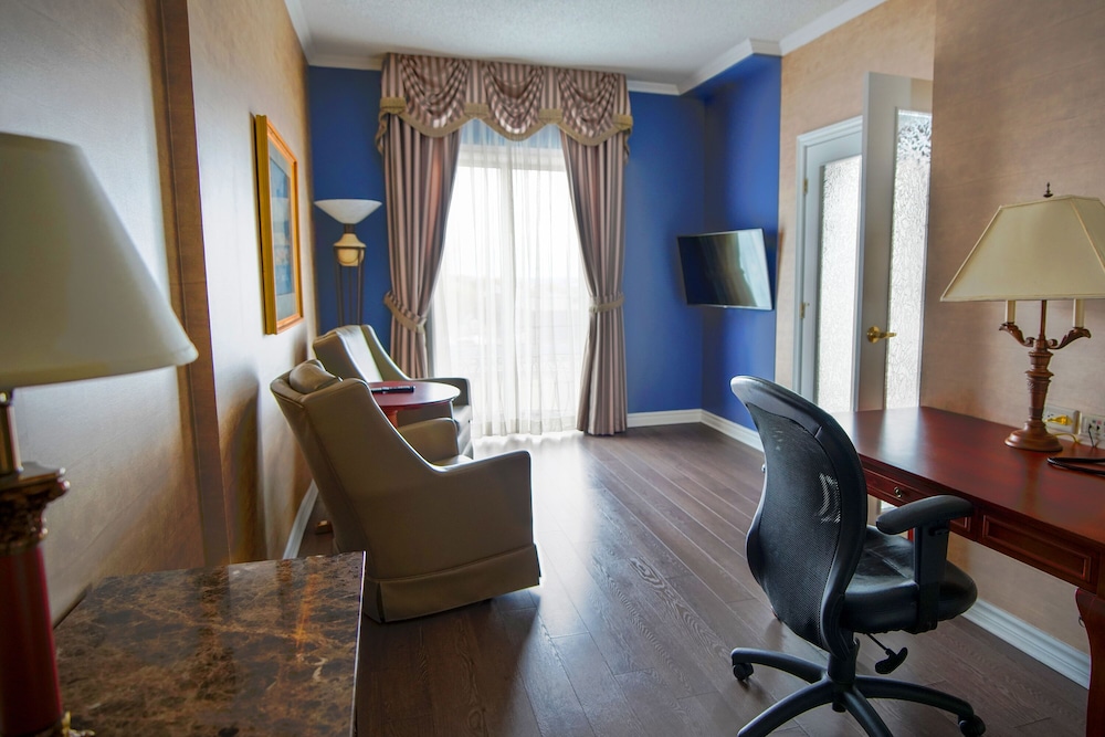 Suite, 1 Bedroom photo 2