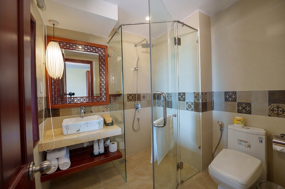 Attic Junior Suites Double Room - Photo 3