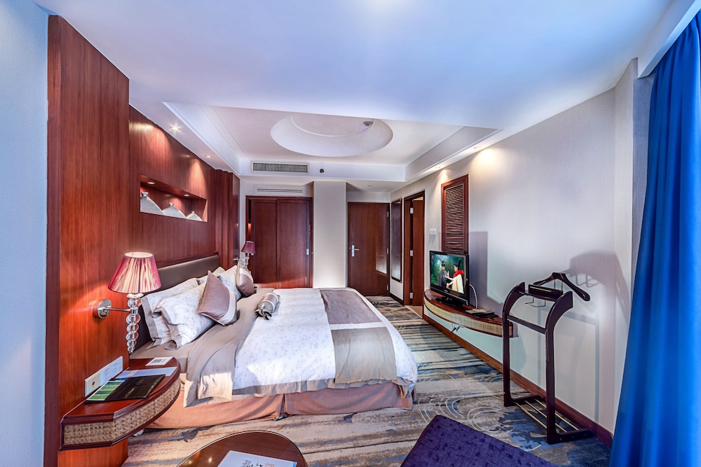 Executive Suite photo 2