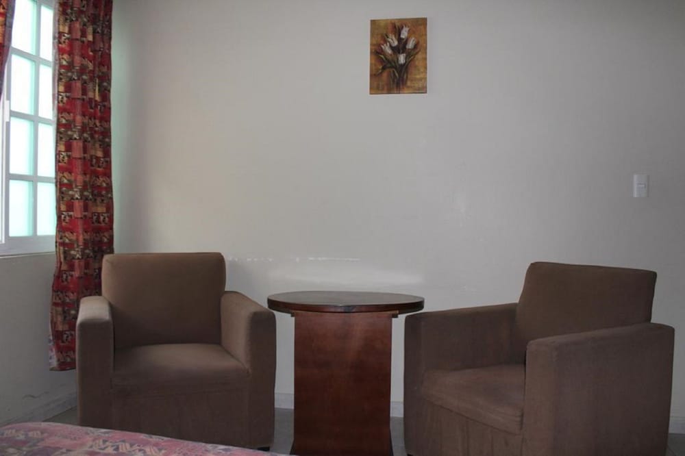 Studio Suite photo 3
