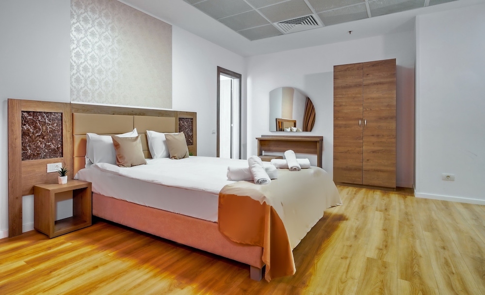 Premium Apartment