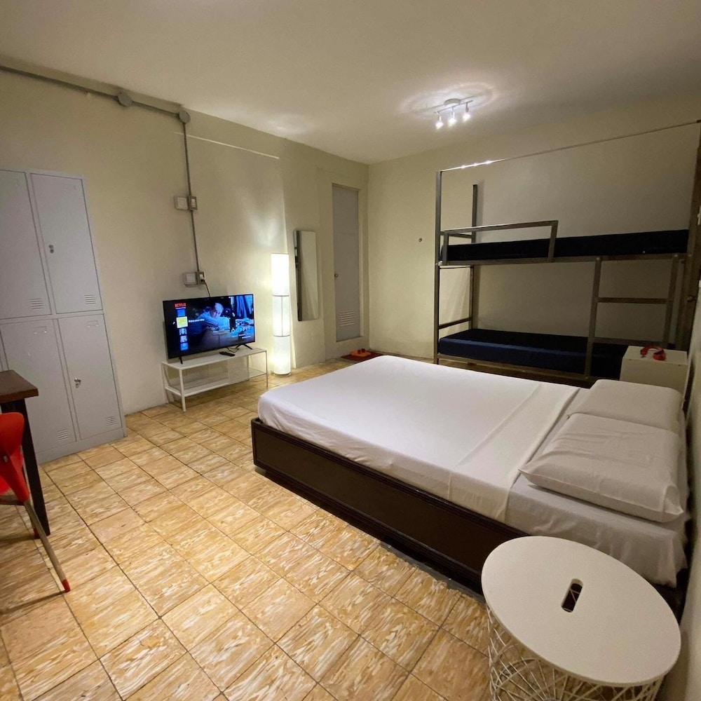 Economy Double Room, 1 Double Bed photo 3