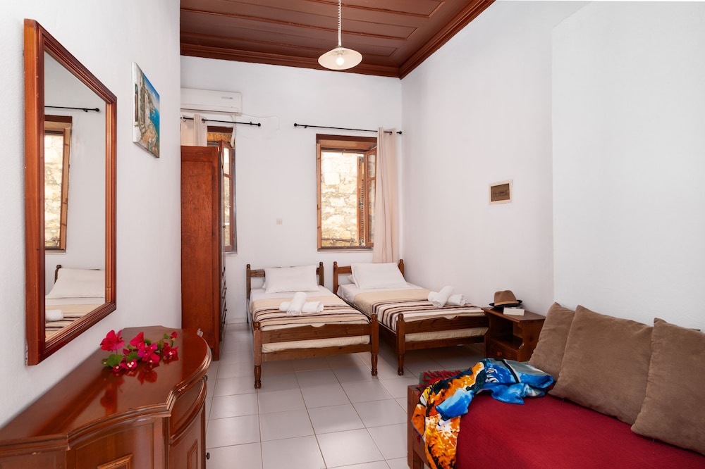 Nina Apartment - Photo 1