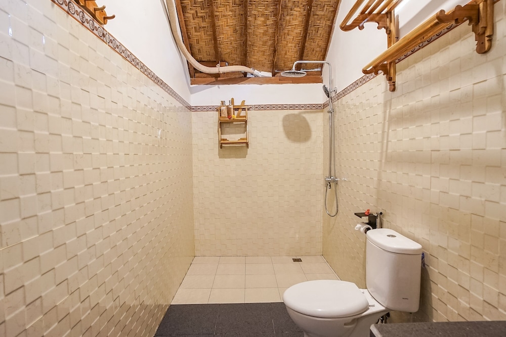 Deluxe Twin Room - Photo 12