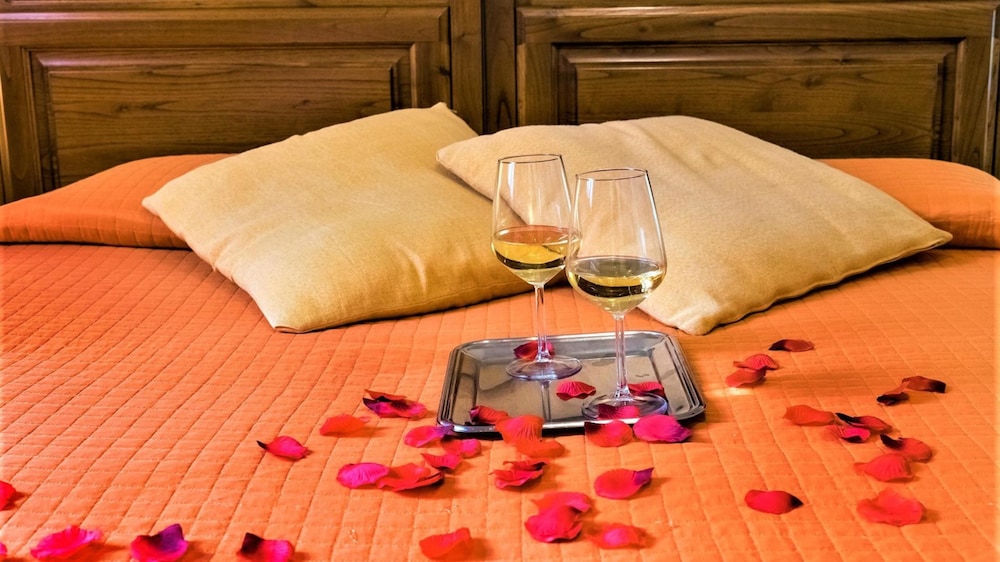Quadruple Room, Shared Bathroom photo 2